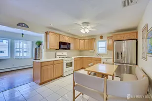 32 Sheridan Ave, Metuchen, NJ 08840 - Photo 15