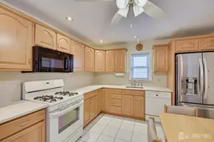 32 Sheridan Ave, Metuchen, NJ 08840 - Photo 17