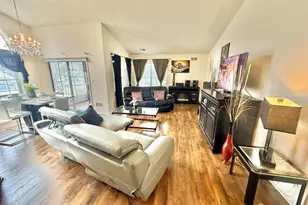 8 Ingram Dr, Monroe Township, NJ 08831 - Photo 11