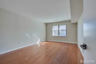 305 Sharon Garden Ct, Woodbridge Township, NJ 07095 - Photo 13