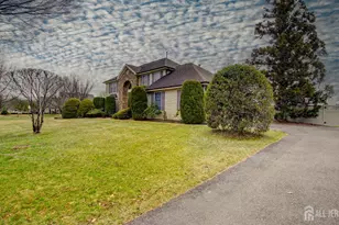 57 Polo Club Dr, Freehold Township, NJ 07728 - Photo 5