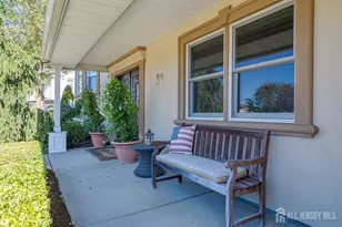 38 Holly Dr, Sayreville, NJ 08859 - Photo 3