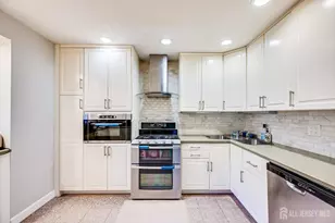 28 Nicole Terrace, Edison, NJ 08820 - Photo 15