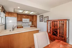 101C Dogwood Plaza, Monroe Township, NJ 08831 - Photo 15