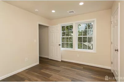 15 Bradley Drive, Edison, NJ 08817 - Photo 27