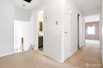 131 Walnut Avenue, Clark Township, NJ 07066 - Photo 25