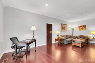 8 Queens Pl, Old Bridge Township, NJ 08857 - Photo 27