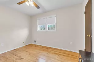 8 Queens Pl, Old Bridge Township, NJ 08857 - Photo 41