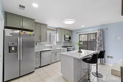 96 Westgate Drive, Edison, NJ 08820 - Photo 17