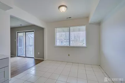 1607 Edison Glen Terrace, Edison, NJ 08837 - Photo 11