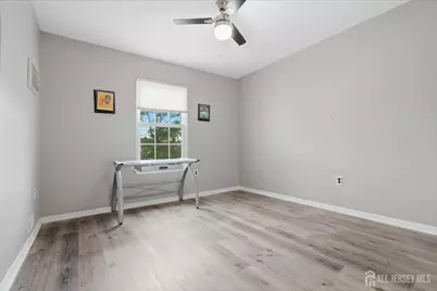 5 Ardsley Square, Sayreville, NJ 08859 - Photo 29