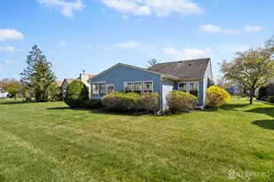 14 Dorchester Dr, Monroe Township, NJ 08831 - Photo 31