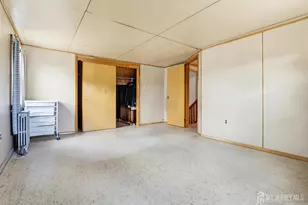 251 Gereghty St, Sayreville, NJ 08879 - Photo 17