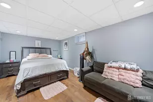 [Address not provided], Woodbridge Township, NJ 07095 - Photo 33