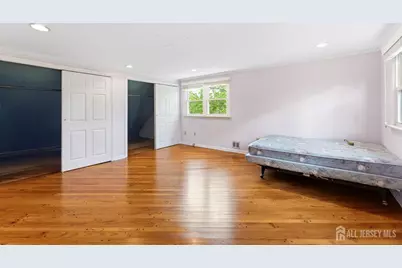 [Address not provided], Piscataway Township, NJ 08854 - Photo 31
