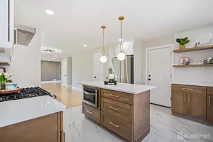 10 Ginesi Ct, Metuchen, NJ 08840 - Photo 7