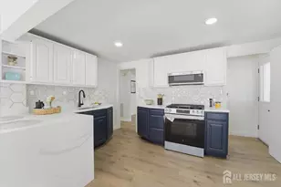 48 Delaware Ave, Carteret, NJ 07008 - Photo 5