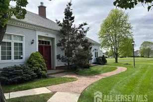 48 Winthrop Rd, Monroe Township, NJ 08831 - Photo 5