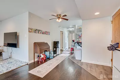 7 Myrtle Avenue, Metuchen, NJ 08840 - Photo 31