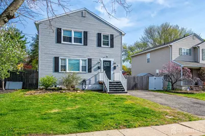 7 Myrtle Avenue, Metuchen, NJ 08840 - Photo 1