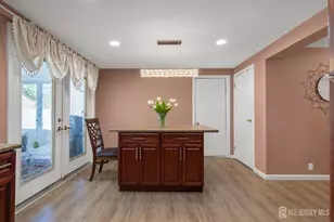 40 Jefferson Dr, Piscataway Township, NJ 08854 - Photo 5