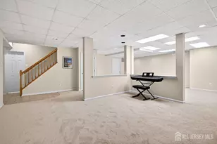[Address not provided], Plainsboro Township, NJ 08536 - Photo 29