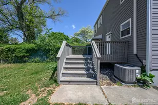 [Address not provided], Woodbridge Township, NJ 07095 - Photo 21