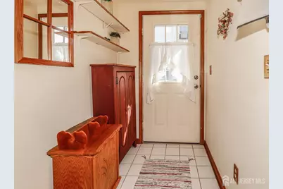 26 W Cliff Road, Colonia, NJ 07067 - Photo 21