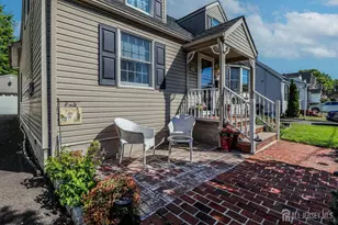 26 W Cliff Rd, Colonia, NJ 07067 - Photo 3