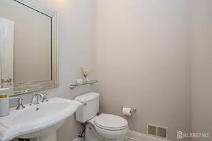 40 Newland Ct, Bridgewater, NJ 08807 - Photo 17
