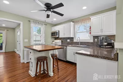 49 S 2nd Street S, Fords, NJ 08863 - Photo 19