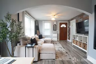 25 Reid St, Sayreville, NJ 08872 - Photo 5