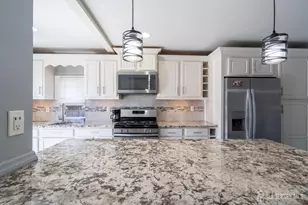 25 Reid St, Sayreville, NJ 08872 - Photo 73