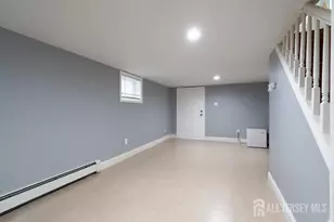 25 Reid St, Sayreville, NJ 08872 - Photo 23