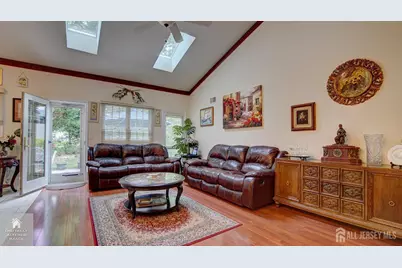 1 Kingston Court, Monroe Township, NJ 08831 - Photo 19