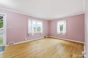 221 W Prospect St, South Bound Brook, NJ 08880 - Photo 9