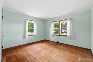 221 W Prospect St, South Bound Brook, NJ 08880 - Photo 19