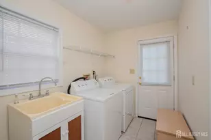 26 Kinglet Dr S, Plainsboro Township, NJ 08512 - Photo 15