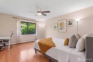 16 Cutter Ave, Edison, NJ 08820 - Photo 11