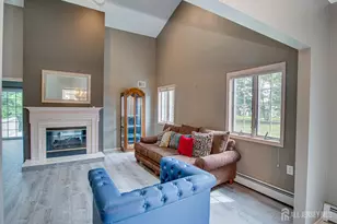 19 Dawson Ln, Monroe Township, NJ 08831 - Photo 13