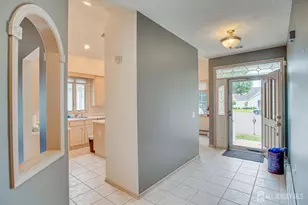 19 Dawson Ln, Monroe Township, NJ 08831 - Photo 5