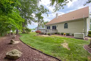 19 Dawson Ln, Monroe Township, NJ 08831 - Photo 35