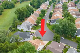 19 Dawson Ln, Monroe Township, NJ 08831 - Photo 3