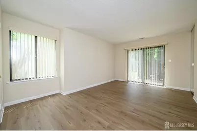 7 Carriage Place, Edison, NJ 08820 - Photo 17