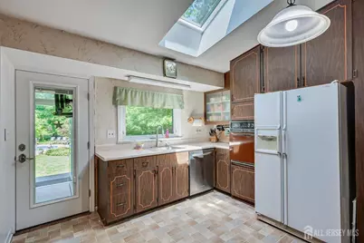 9 Clive Hills Road, Edison, NJ 08820 - Photo 19