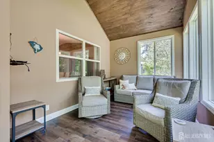 9 Clive Hills Rd, Edison, NJ 08820 - Photo 21