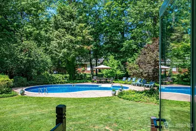 9 Clive Hills Road, Edison, NJ 08820 - Photo 23