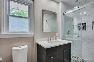 9 Clive Hills Rd, Edison, NJ 08820 - Photo 27