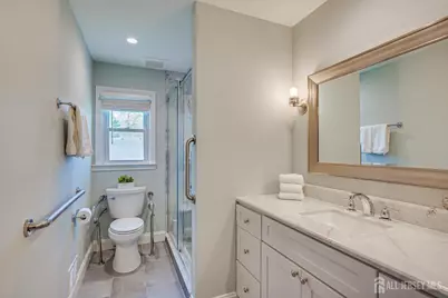 6 Sussex Court, Edison, NJ 08820 - Photo 13