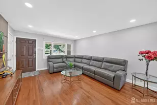 59 Eden Ave, Edison, NJ 08817 - Photo 9